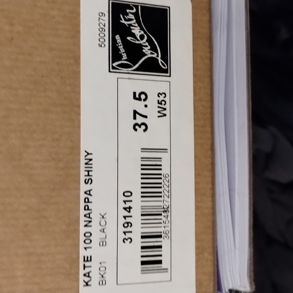 Loubutin stilettos - Picture 2 of 4